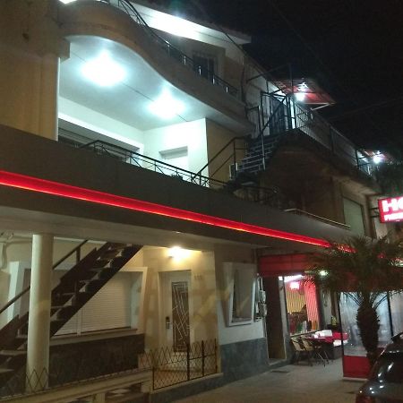 Petit Rivera Hotel 外观 照片